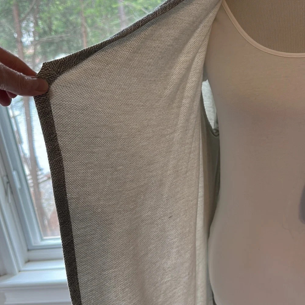 Fabletics Waterfall Cardigan, Euc, Size M - image 5